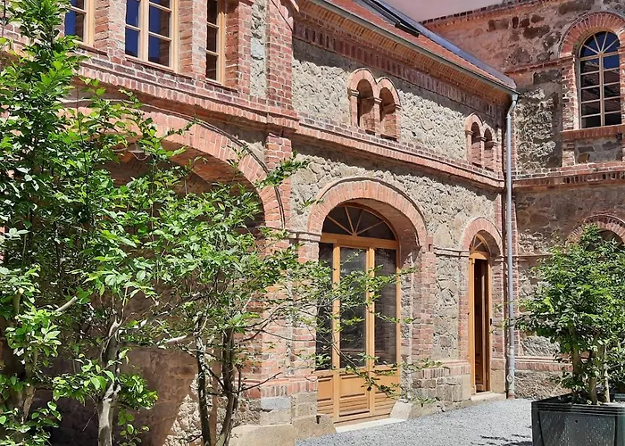 Historisches Rittergut Hexenburgbeidresden Nahe Sachsische Schweiz, Dresden - Mit Badeteich Hotel *