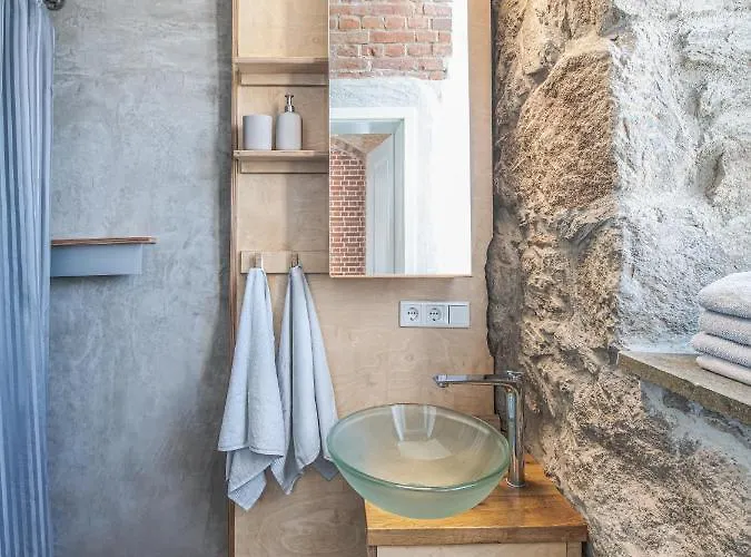 Hotel Historisches Rittergut Hexenburgbeidresden Nahe Sachsische Schweiz, Dresden - Mit Badeteich *