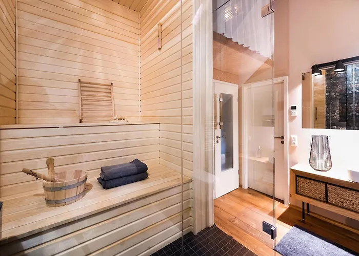 Historisches Rittergut Hexenburgbeidresden Nahe Sachsische Schweiz, Dresden - Mit Badeteich *